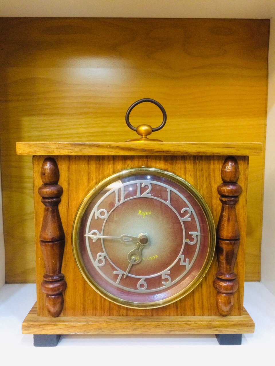 Đồng hồ lò sưởi liên xô máy tuần, vỏ gỗ, hàng lưu kho - MS166